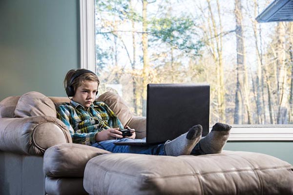 Screen time kills child brain